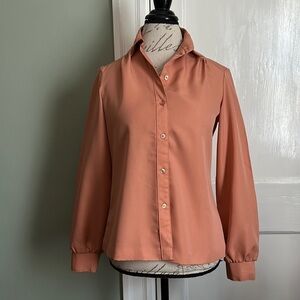 VINTAGE LADY ARROW Peach Blouse